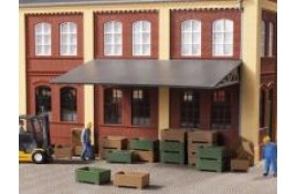 Shipping Boxes (crates) x 32 OO/HO Scale